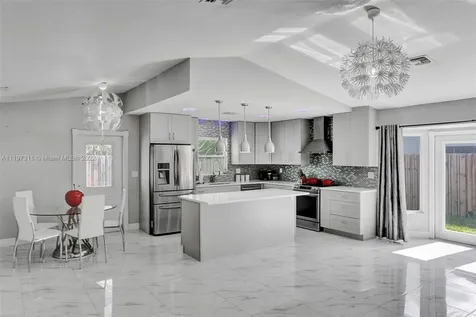 3212 NW 104th Avenue Sunrise FL 33351