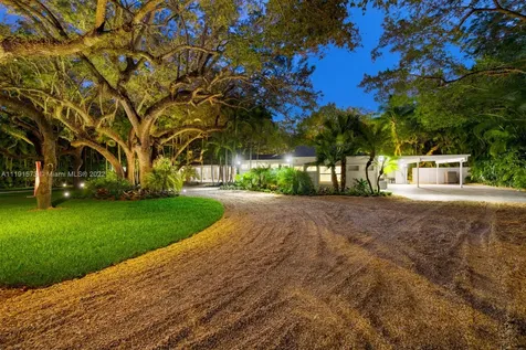 11015 Lakeside Drive Coral Gables FL 33156