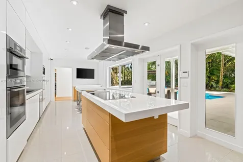 11015 Lakeside Drive Coral Gables FL 33156