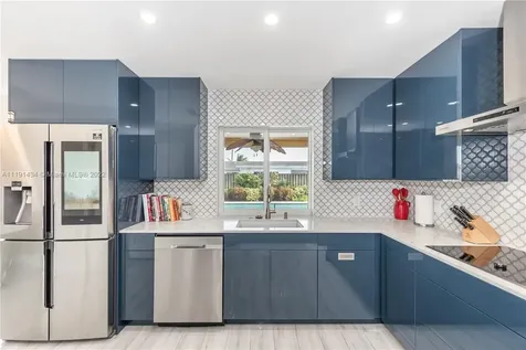 11710 NW 31st Place Sunrise FL 33323