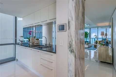 17121 Collins Avenue Sunny Isles Beach FL 33160
