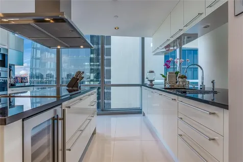 17121 Collins Avenue Sunny Isles Beach FL 33160