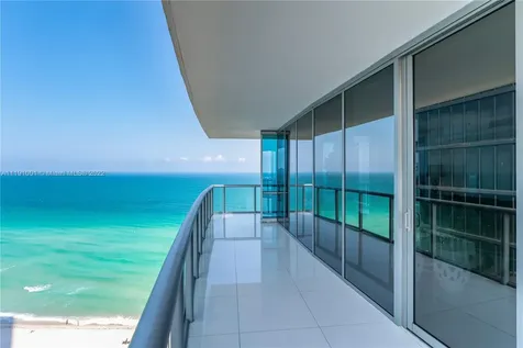 17121 Collins Avenue Sunny Isles Beach FL 33160