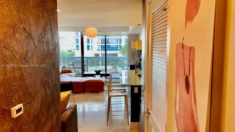 5875 Collins Avenue Miami Beach FL 33140