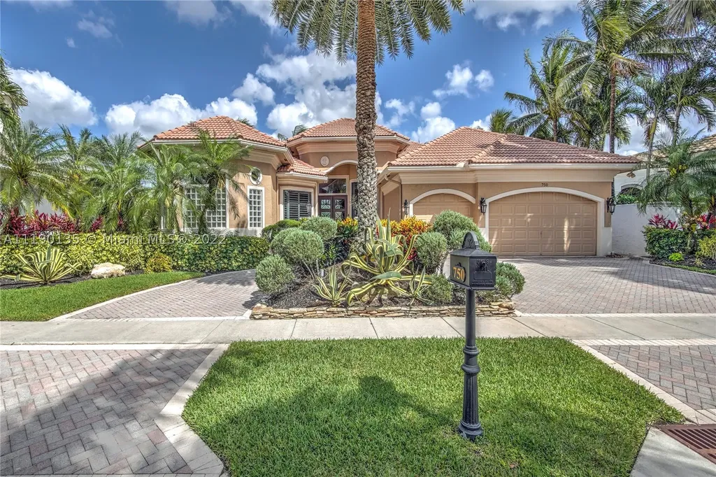 750 Coconut Palm Terrace Plantation FL 33324