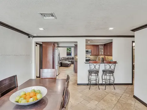 4465 SW 49th Court Dania Beach FL 33314
