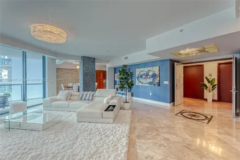 333 Las Olas Way Fort Lauderdale FL 33301