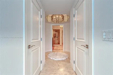 333 Las Olas Way Fort Lauderdale FL 33301