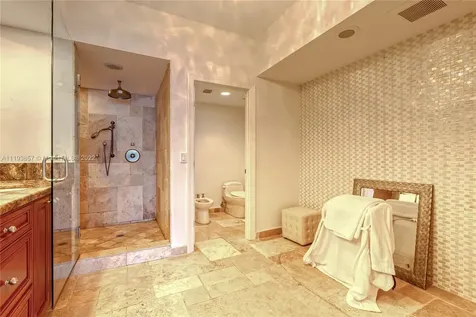 333 Las Olas Way Fort Lauderdale FL 33301