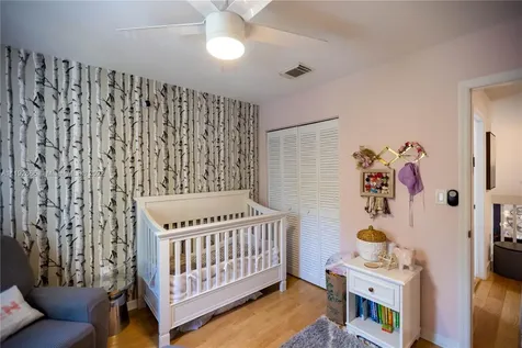 1145 Papaya Street Hollywood FL 33019
