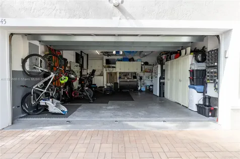 1145 Papaya Street Hollywood FL 33019