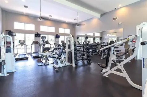 1145 Papaya Street Hollywood FL 33019