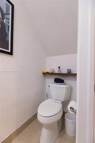 1145 Papaya Street Hollywood FL 33019