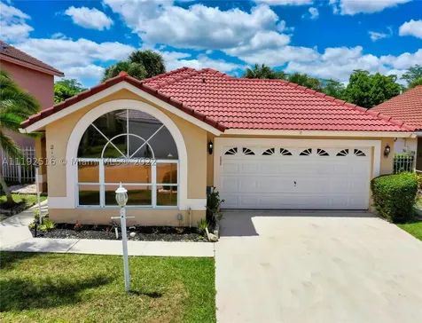 21291 Sawmill Court Boca Raton FL 33498