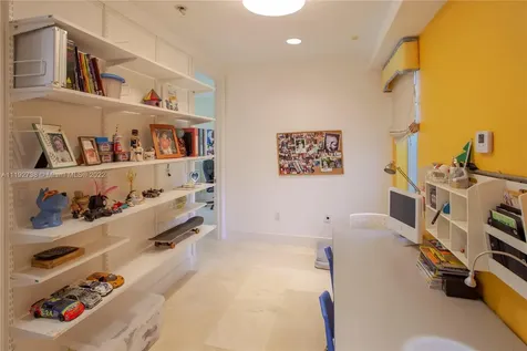 6295 SW 116th Street Pinecrest FL 33156