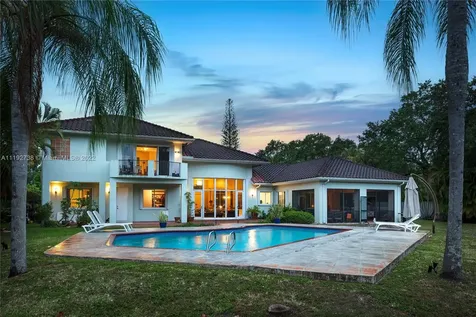 6295 SW 116th Street Pinecrest FL 33156