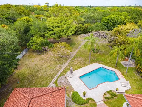 6295 SW 116th Street Pinecrest FL 33156