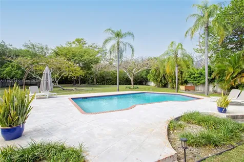 6295 SW 116th Street Pinecrest FL 33156