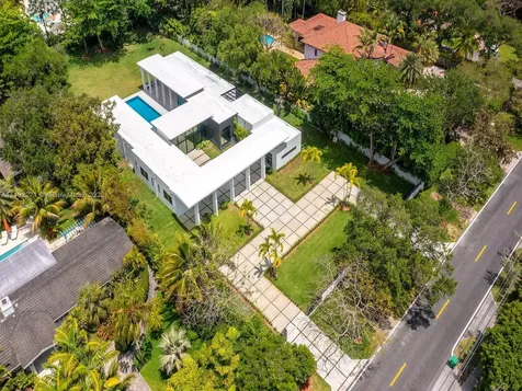 7499 SW 124th Street Pinecrest FL 33156