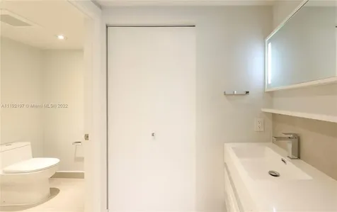 181 Crandon Boulevard Key Biscayne FL 33149