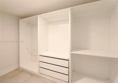 181 Crandon Boulevard Key Biscayne FL 33149