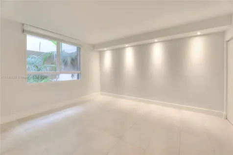 181 Crandon Boulevard Key Biscayne FL 33149