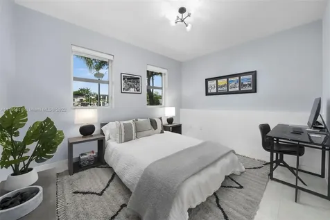 6105 Laguna Drive W Miami Beach FL 33141