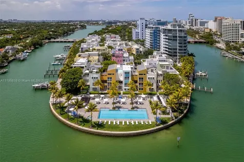 6105 Laguna Drive W Miami Beach FL 33141