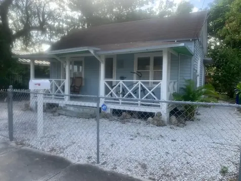3616 Thomas Avenue Miami FL 33133