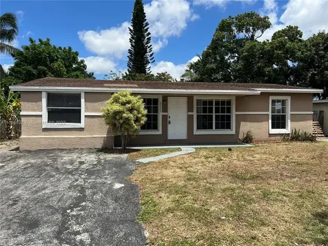 3321 NW 17th Street Lauderhill FL 33311