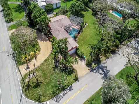6760 SW 144th Street Palmetto Bay FL 33158