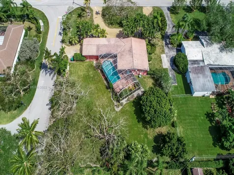 6760 SW 144th Street Palmetto Bay FL 33158