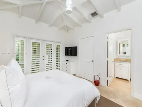 310 W Enid Drive Key Biscayne FL 33149