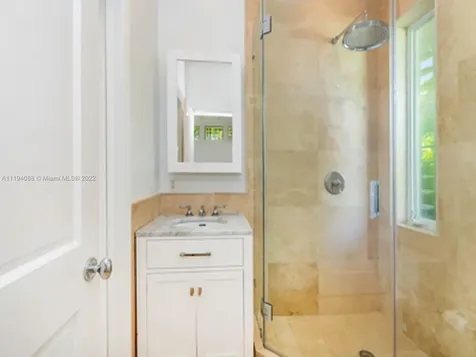 310 W Enid Drive Key Biscayne FL 33149
