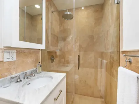 310 W Enid Drive Key Biscayne FL 33149