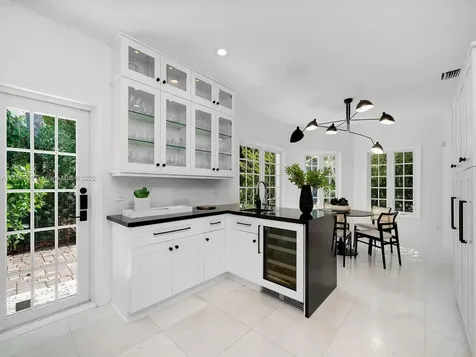 9621 SW 62nd Court Pinecrest FL 33156