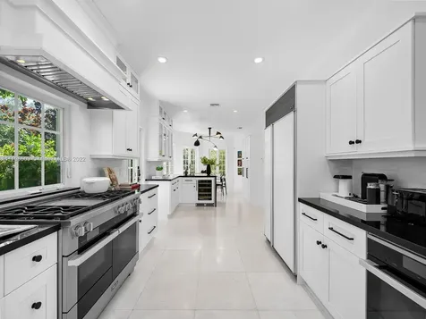 9621 SW 62nd Court Pinecrest FL 33156