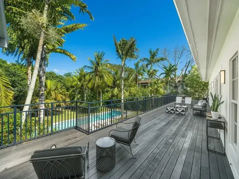 9621 SW 62nd Court Pinecrest FL 33156