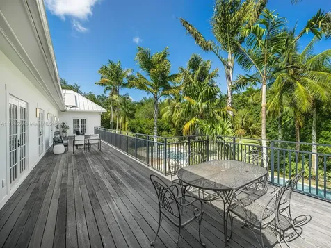 9621 SW 62nd Court Pinecrest FL 33156