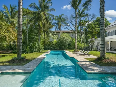 9621 SW 62nd Court Pinecrest FL 33156