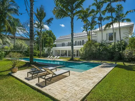 9621 SW 62nd Court Pinecrest FL 33156