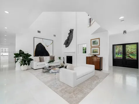 9621 SW 62nd Court Pinecrest FL 33156