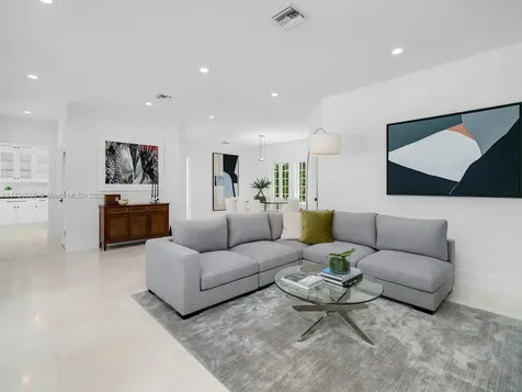 9621 SW 62nd Court Pinecrest FL 33156