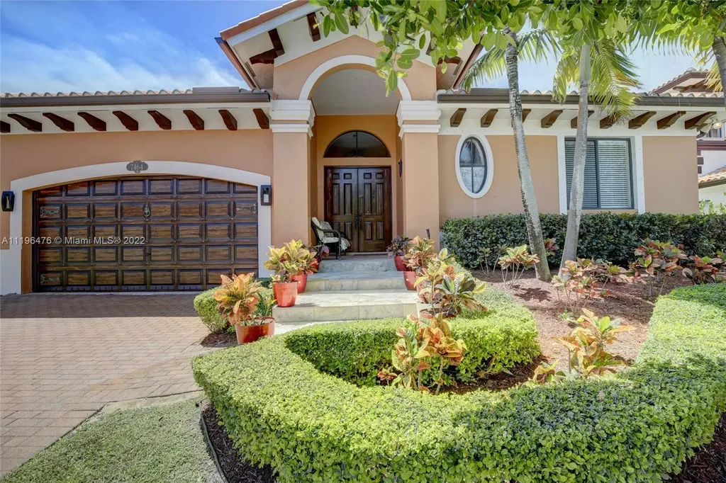 7464 SW 188th Terrace Cutler Bay FL 33157