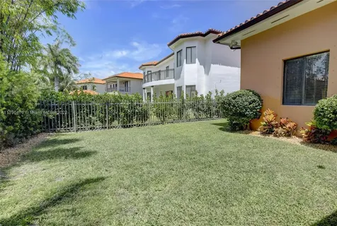 7464 SW 188th Terrace Cutler Bay FL 33157