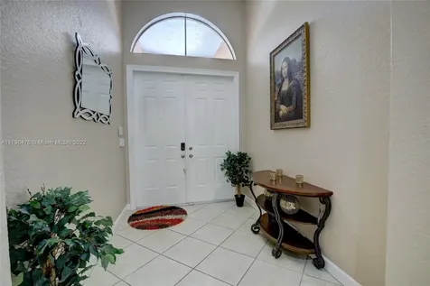 7464 SW 188th Terrace Cutler Bay FL 33157