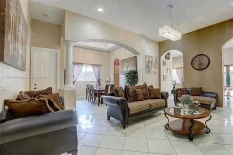 7464 SW 188th Terrace Cutler Bay FL 33157