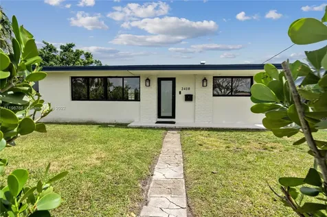 2410 NE 209th Terrace Miami FL 33180
