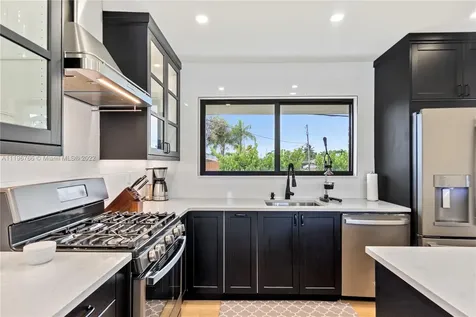 2410 NE 209th Terrace Miami FL 33180