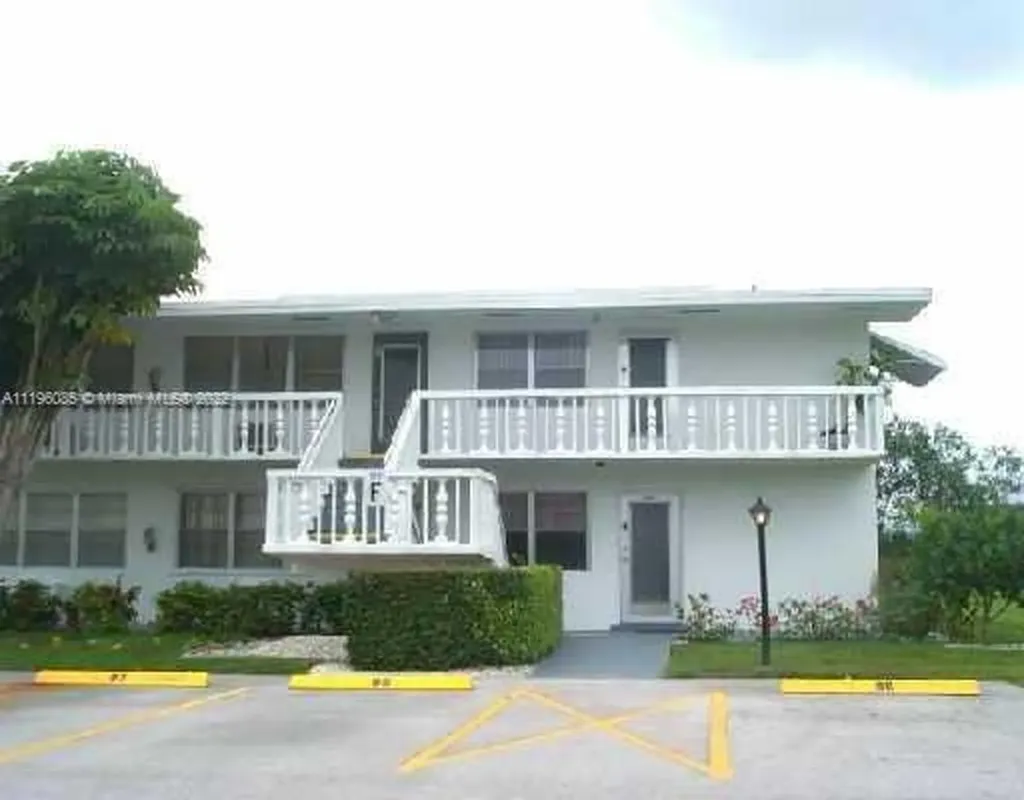95 Kent F West Palm Beach FL 33417